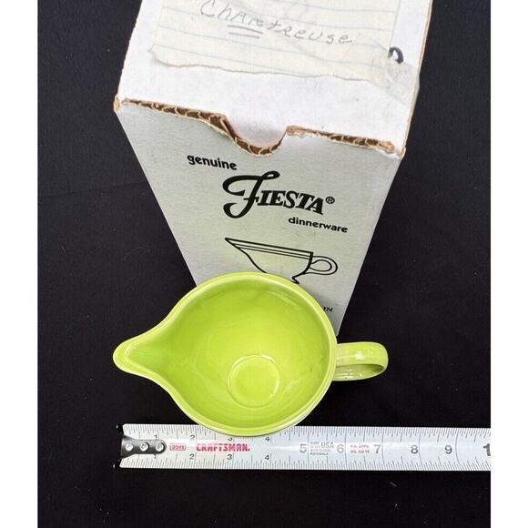 New Fiesta INDIVIDUAL CREAMER Retired color CHARTREUSE Mint In Box! - Picture 5 of 10